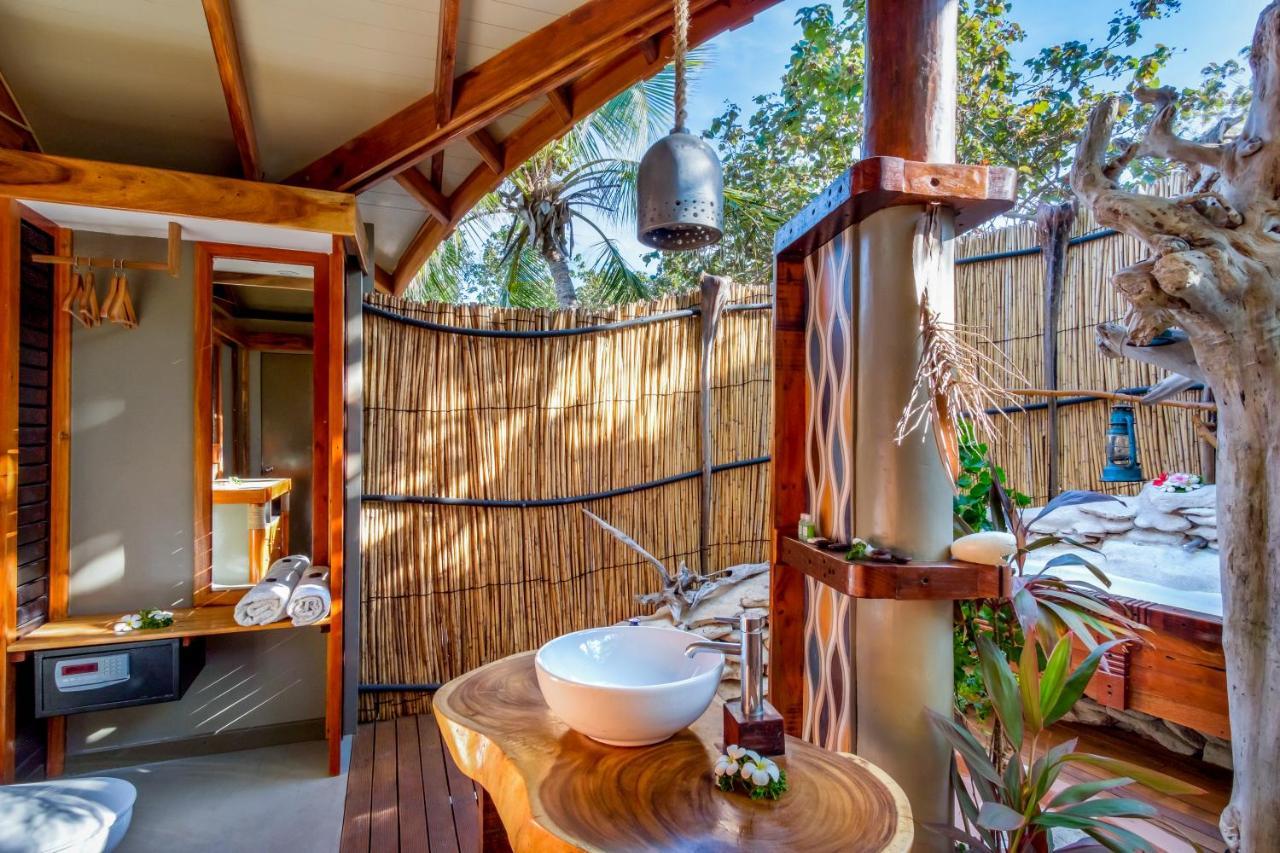 Barefoot Kuata Villa Kuata Island Bagian luar foto