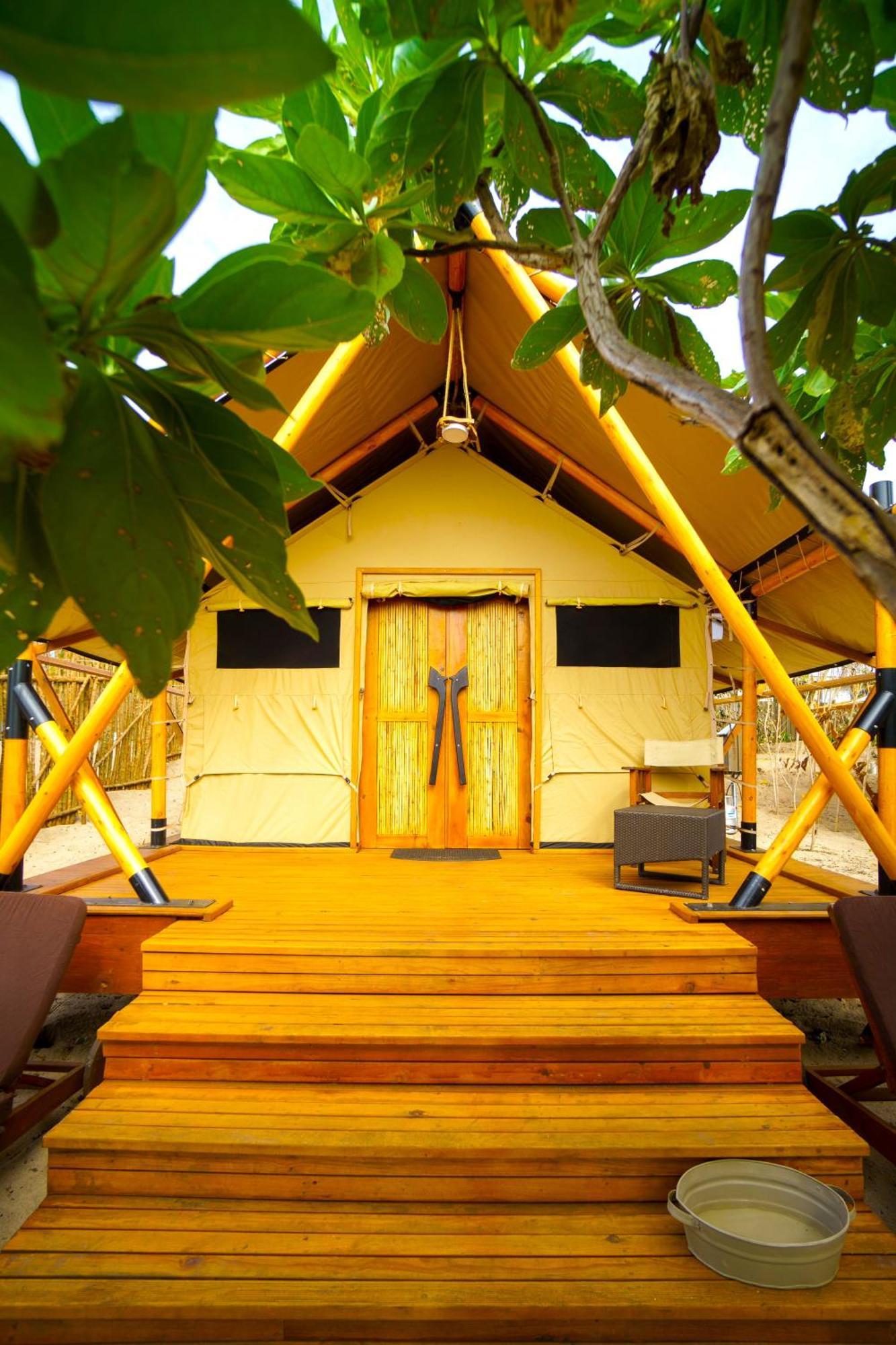 Barefoot Kuata Villa Kuata Island Bagian luar foto